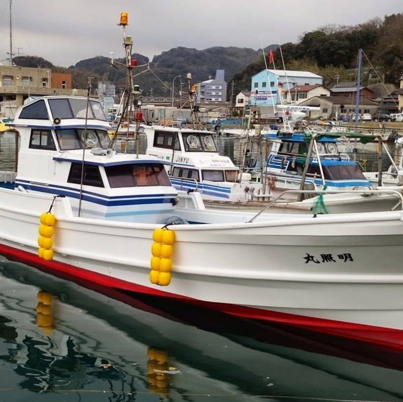 福岡県（糸島）の釣り船：明照丸